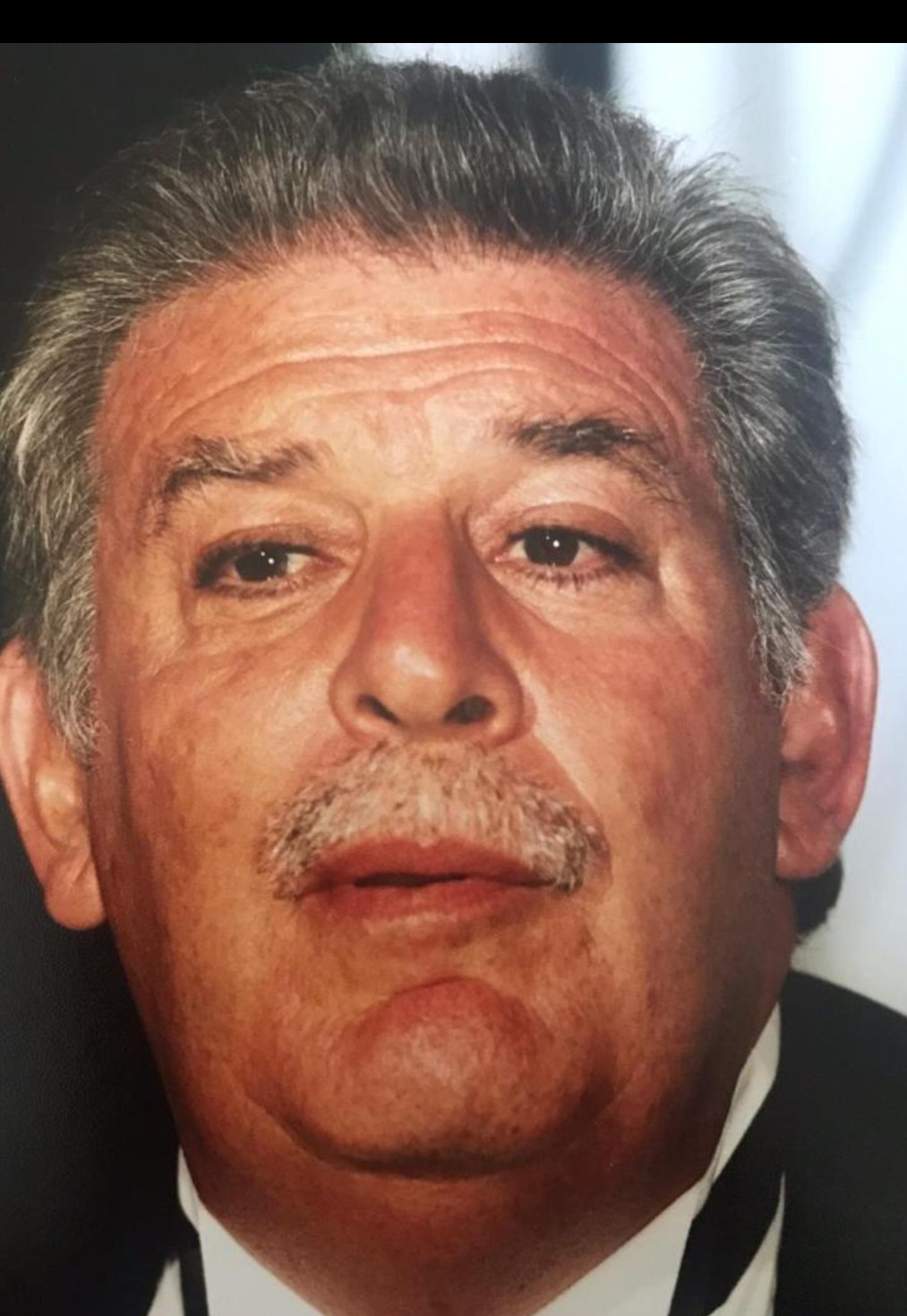 Bustos 
